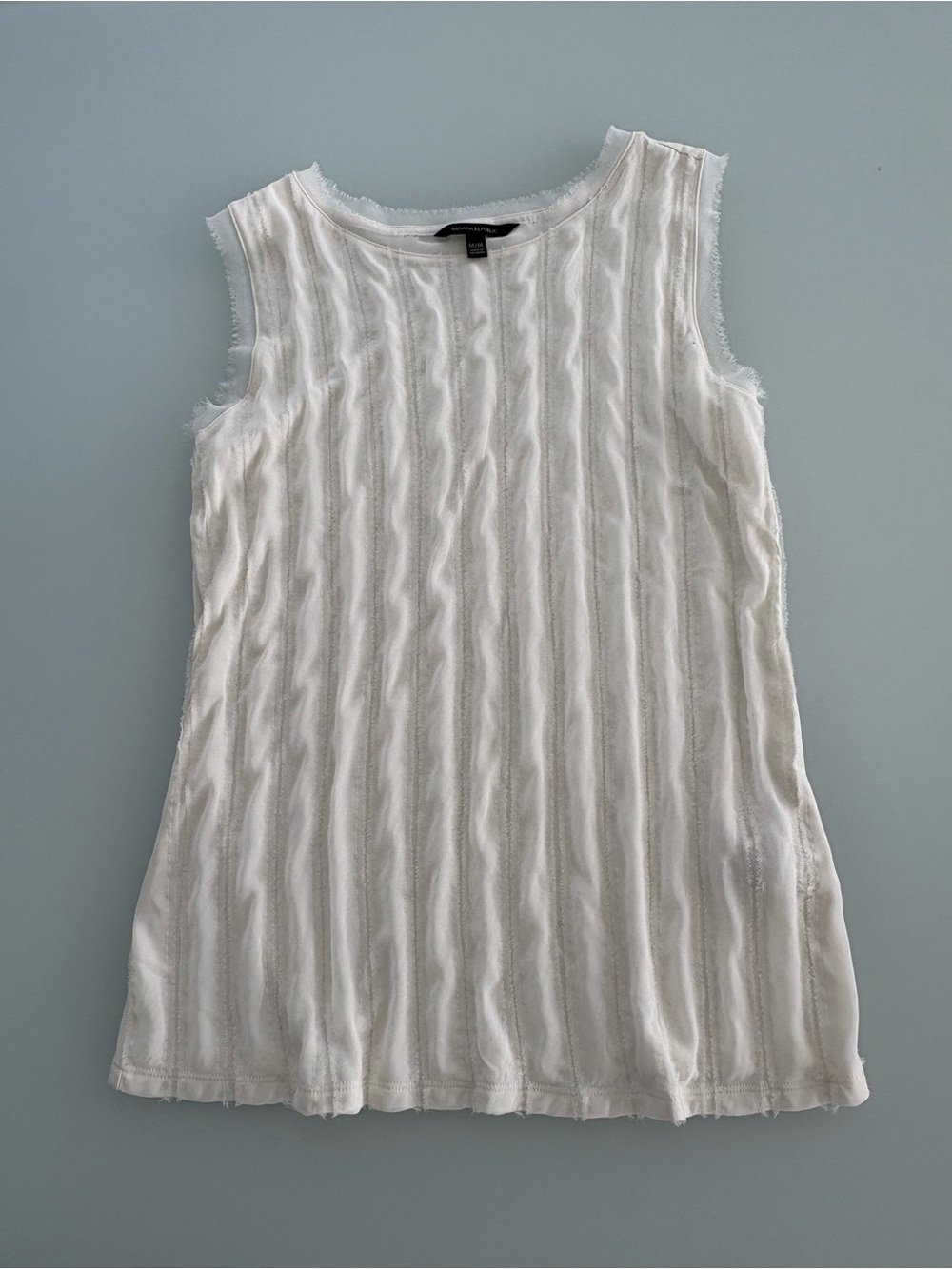 Banana Republic White Textured Sleeveless Tank